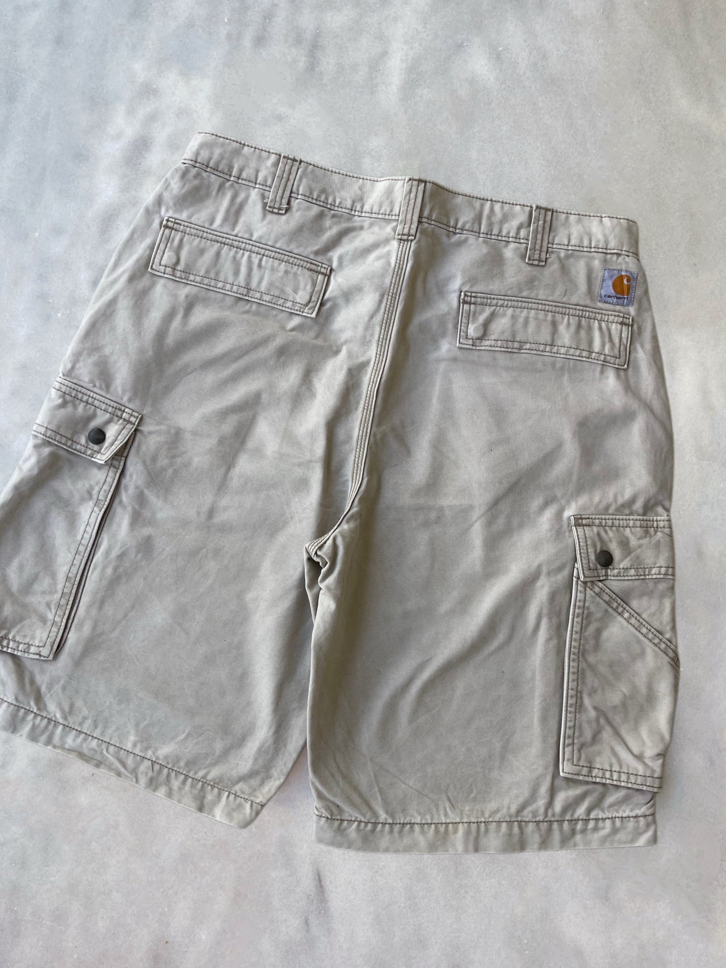 CARHARTT BEIGE CARGO BERMUDA PANTS
