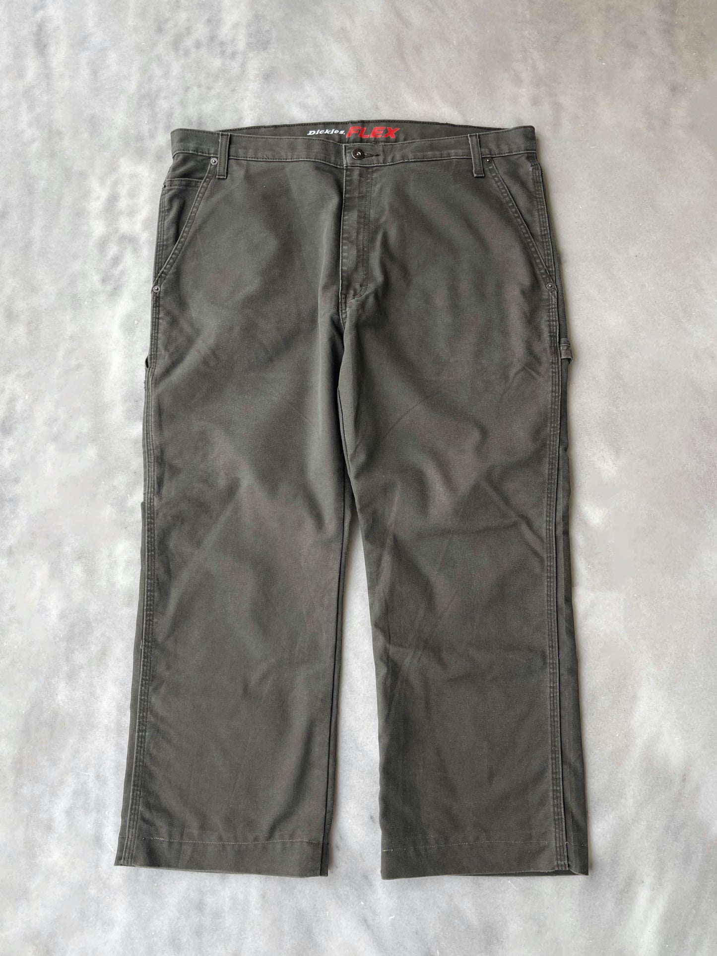 DICKIES GREEN CARPENTER PANTS (FLEX)