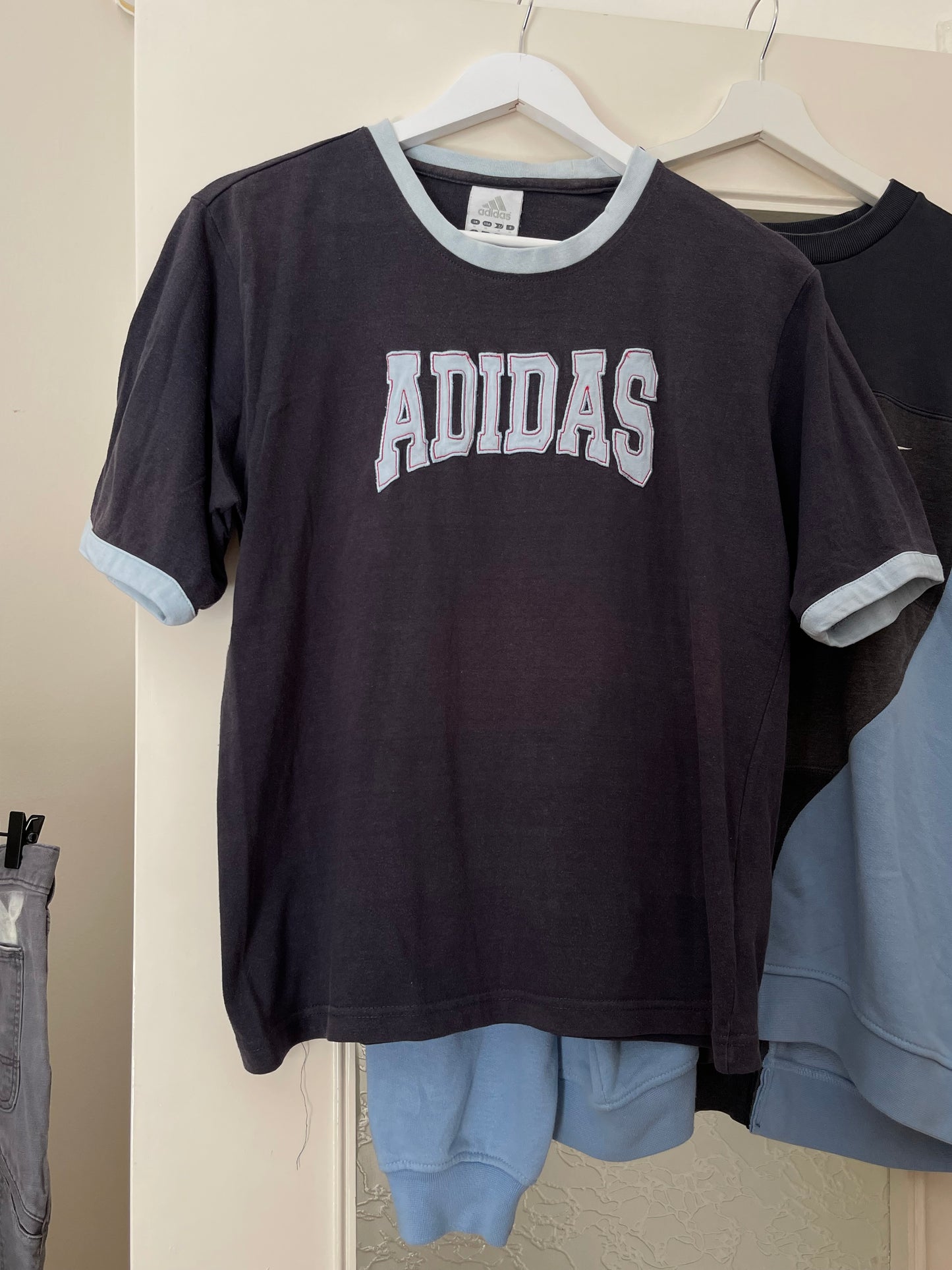 ADIDAS 2005 RETRO VINTAGE T-SHIRT