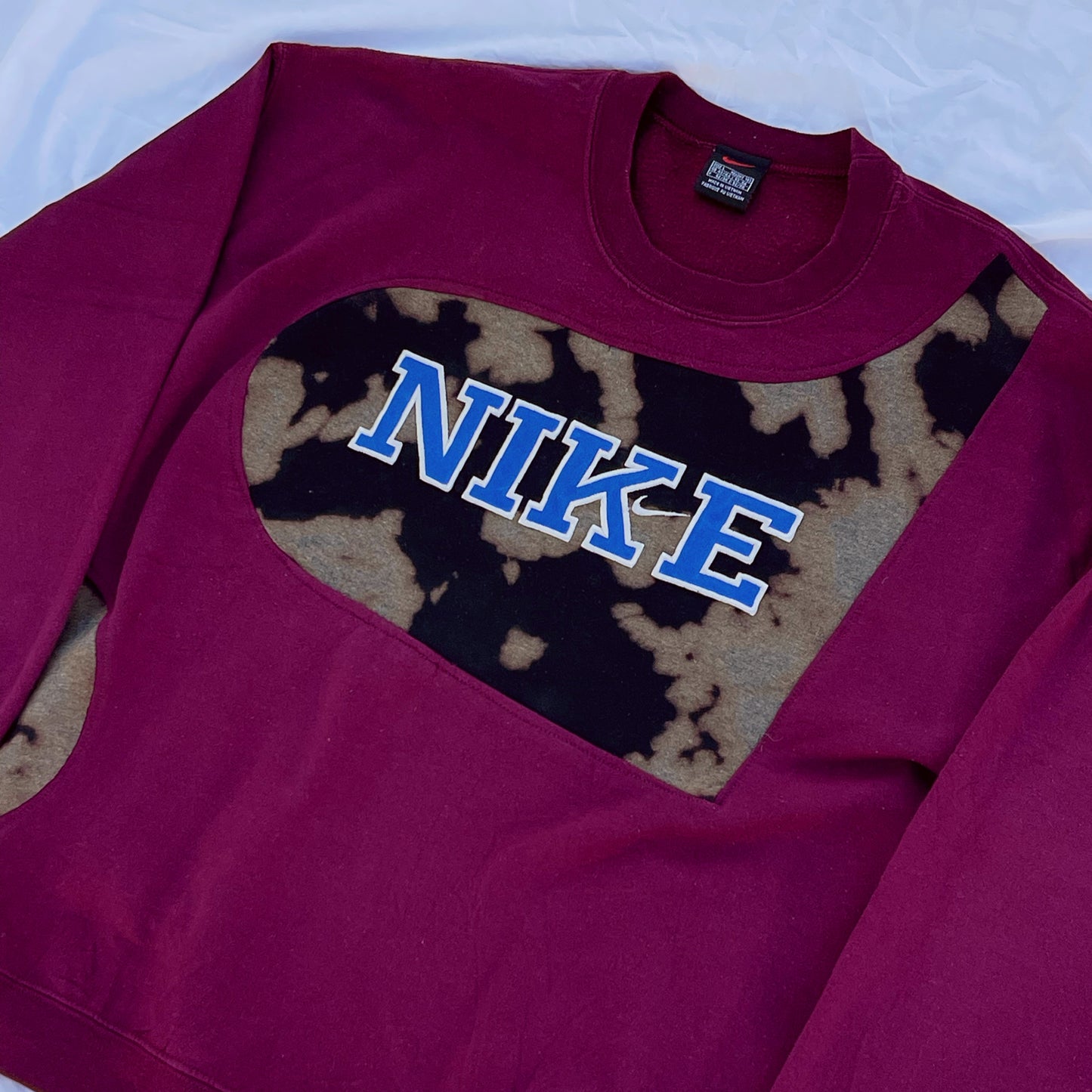 NIKE REWORKED VINTAGE BURGUNDY-TIE DYE EFFECT CREWNECK SWEATSHIRT