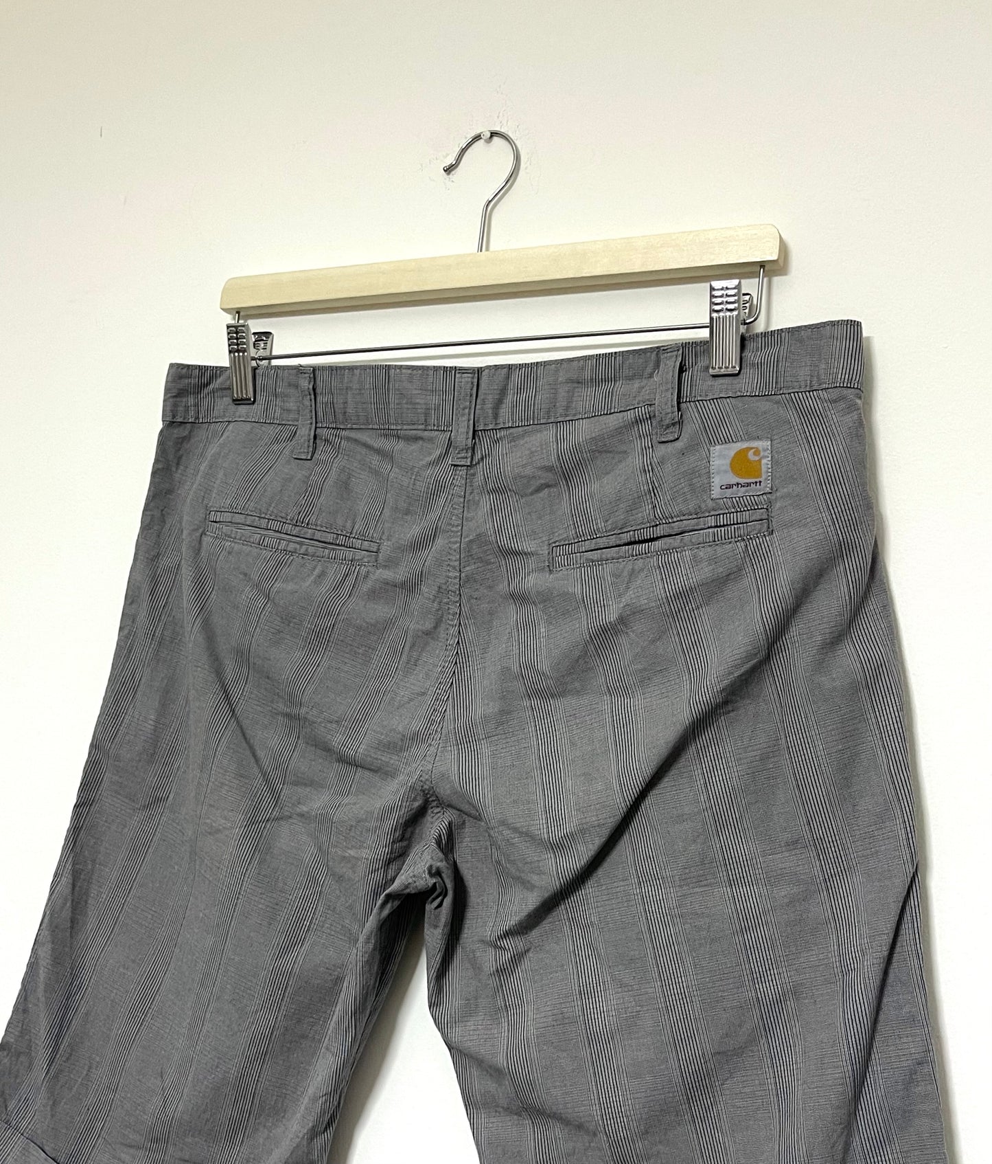 CARHARTT SQUARE CHECK GREY BERMUDA PANTS