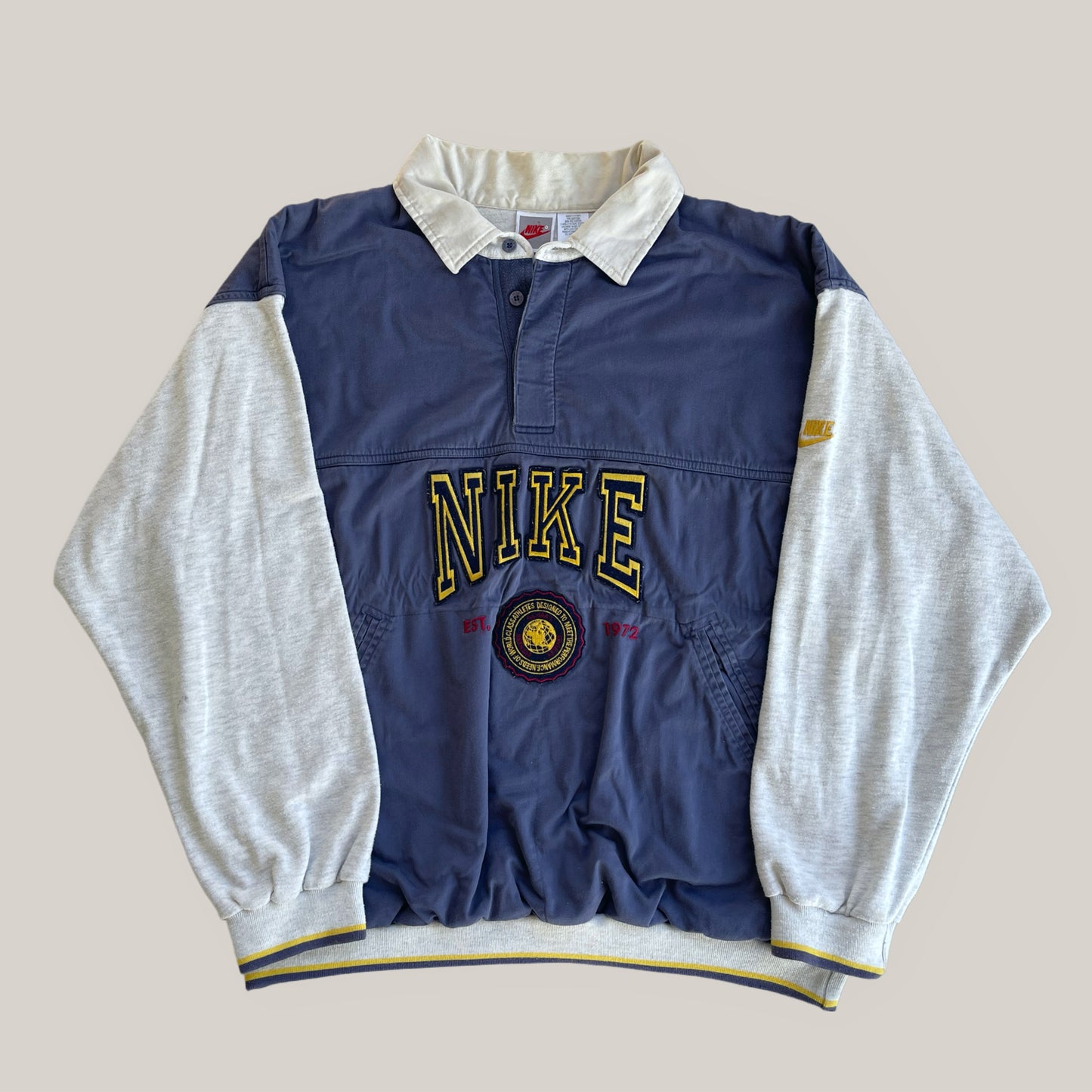 NIKE VINTAGE 90s COLLARED SWEATSHIRT