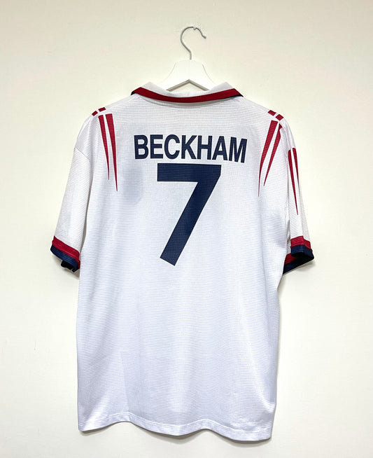 ENGLAND 2002 BECKHAM JERSEY