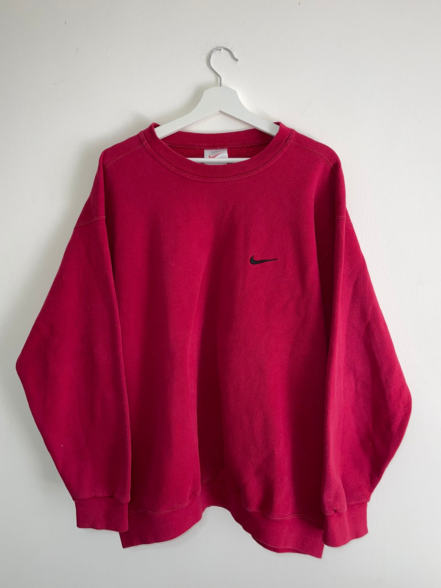 NIKE 90s BURGUNDY RED MINI SWOOSH CREWNECK SWEATSHIRT