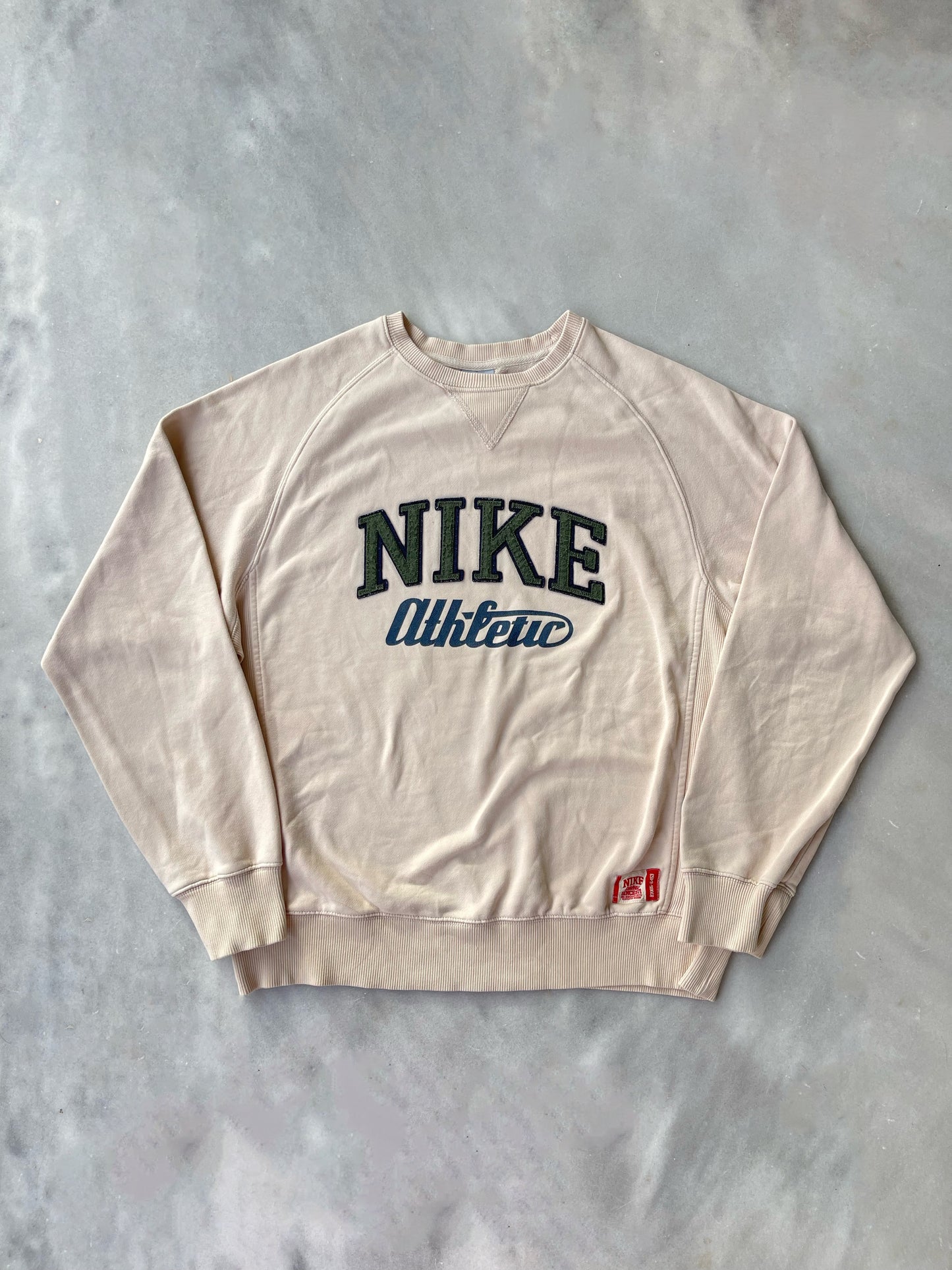 NIKE EARLY 2000s BEIGE CREWNECK SWEATSHIRT