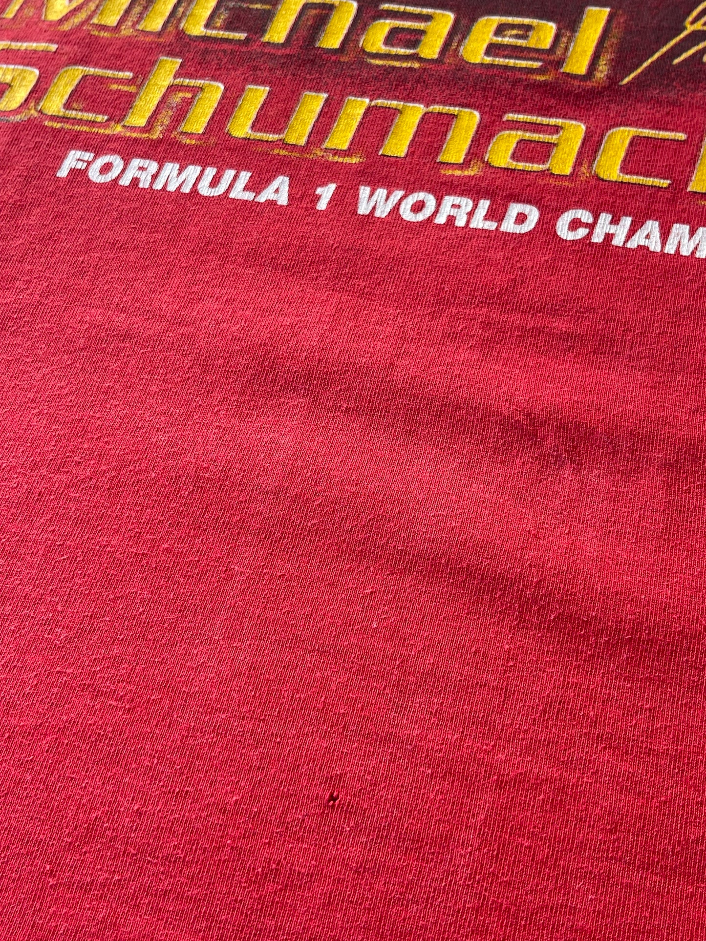 MICHAEL SCHUMACHER 2000 FORMULA 1 WORLD CHAMPION VINTAGE TEE