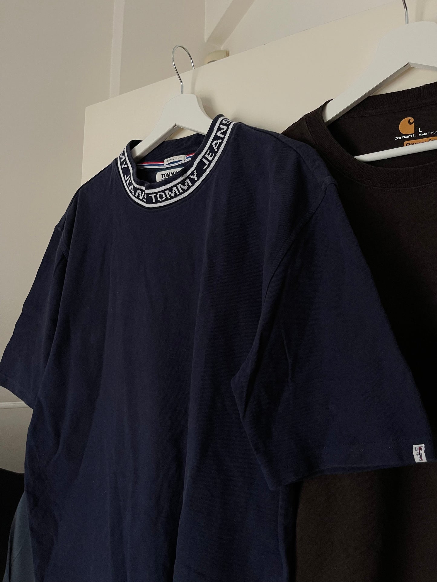 TOMMY JEANS BLUE TEE