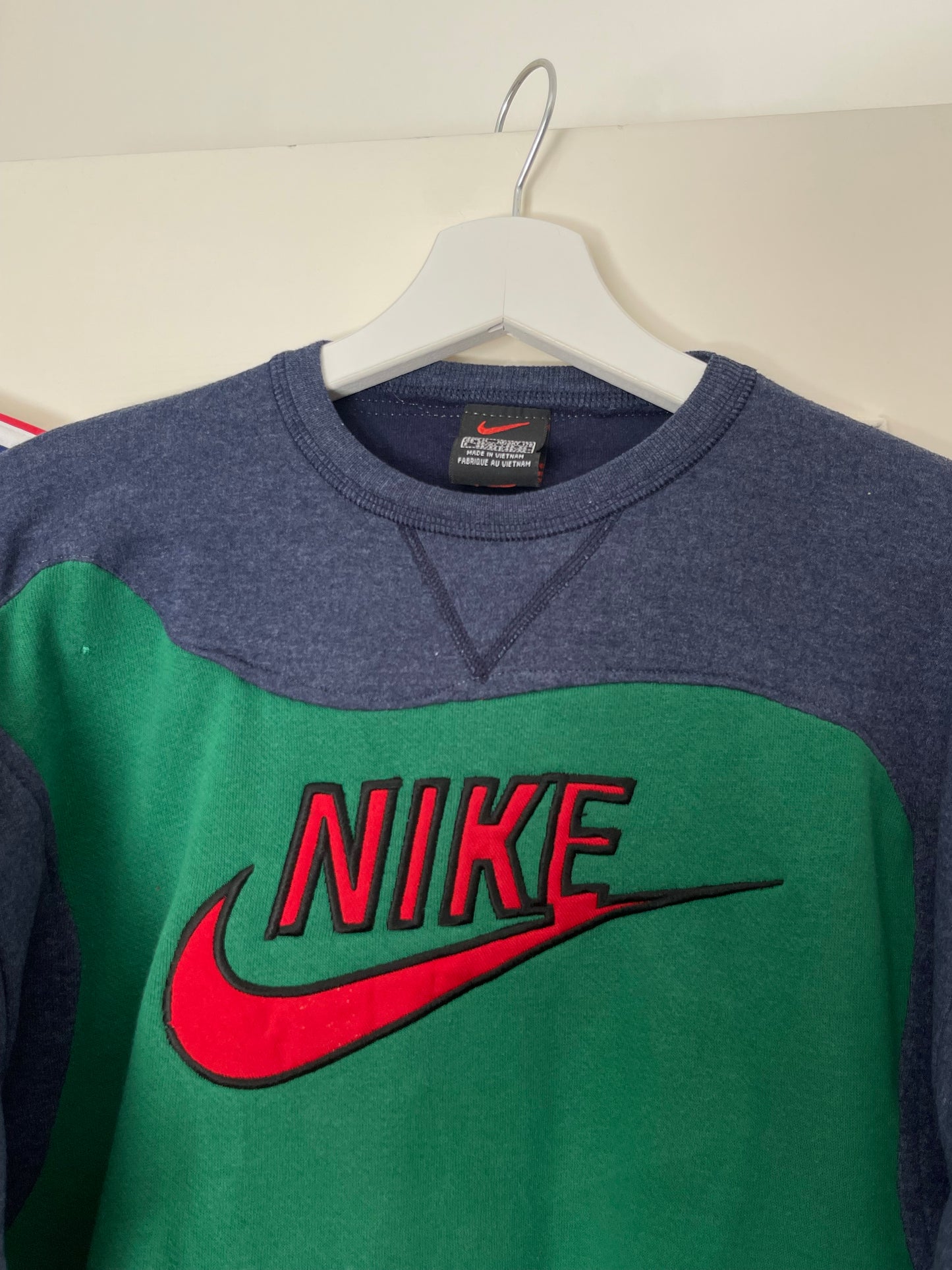 NIKE REWORKED RETRO GREEN-GREY CREWNECK SWEATSHIRT