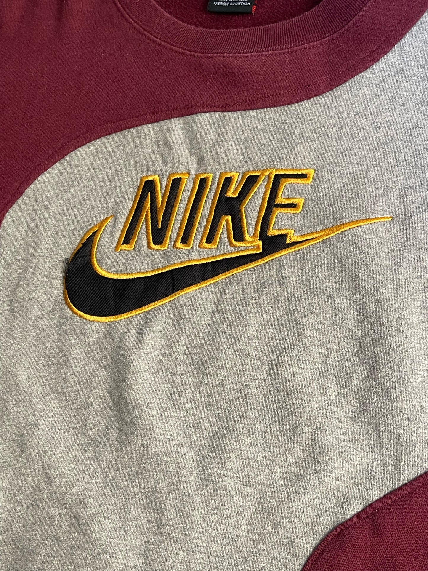 NIKE RETRO REWORKED SWEATSHIRT