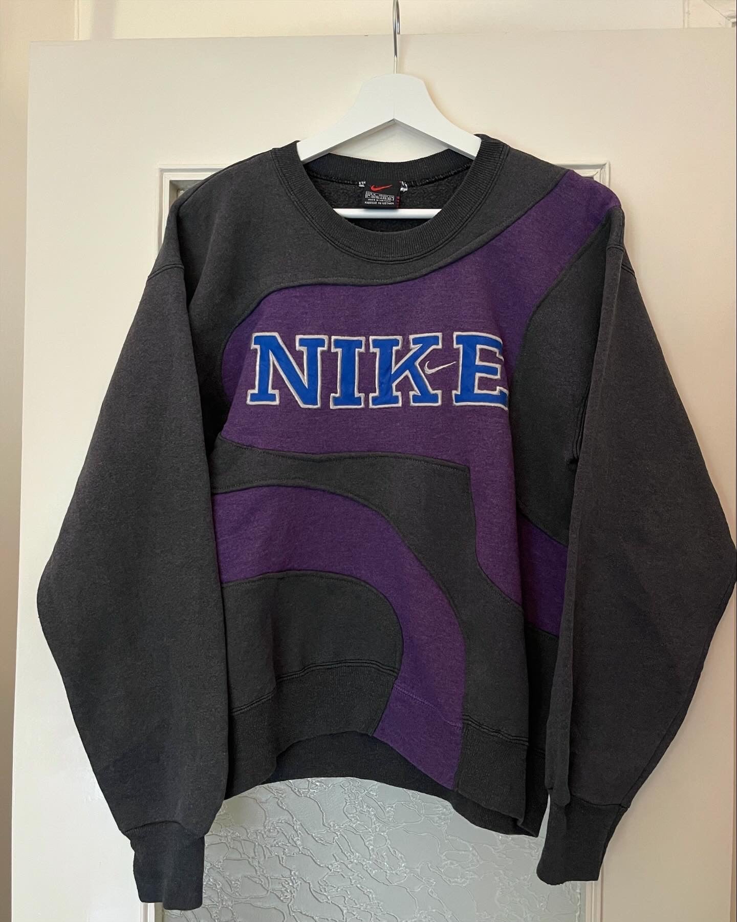 NIKE REWORKED RETRO GREY PURPLE CREWNECK SWEATSHIRT